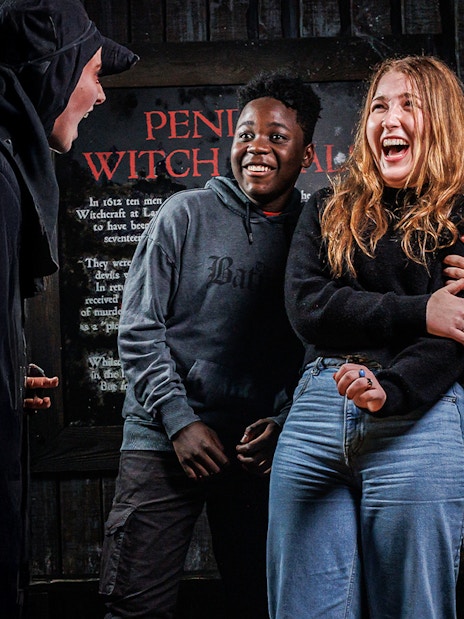 Visitors experiencing the London Dungeons Scare and Share attraction.