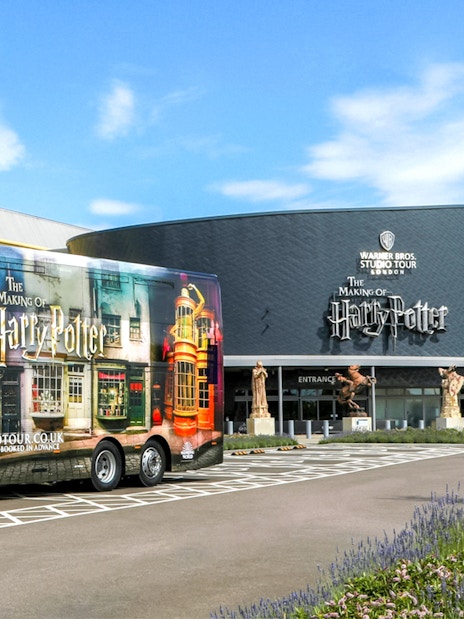 Double-decker bus for coach transfer to Harry Potter London tour.